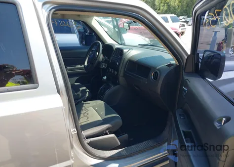 2014 Jeep Patriot Altitude из США, поврежденный, VIN 1C4NJPBA7ED814339